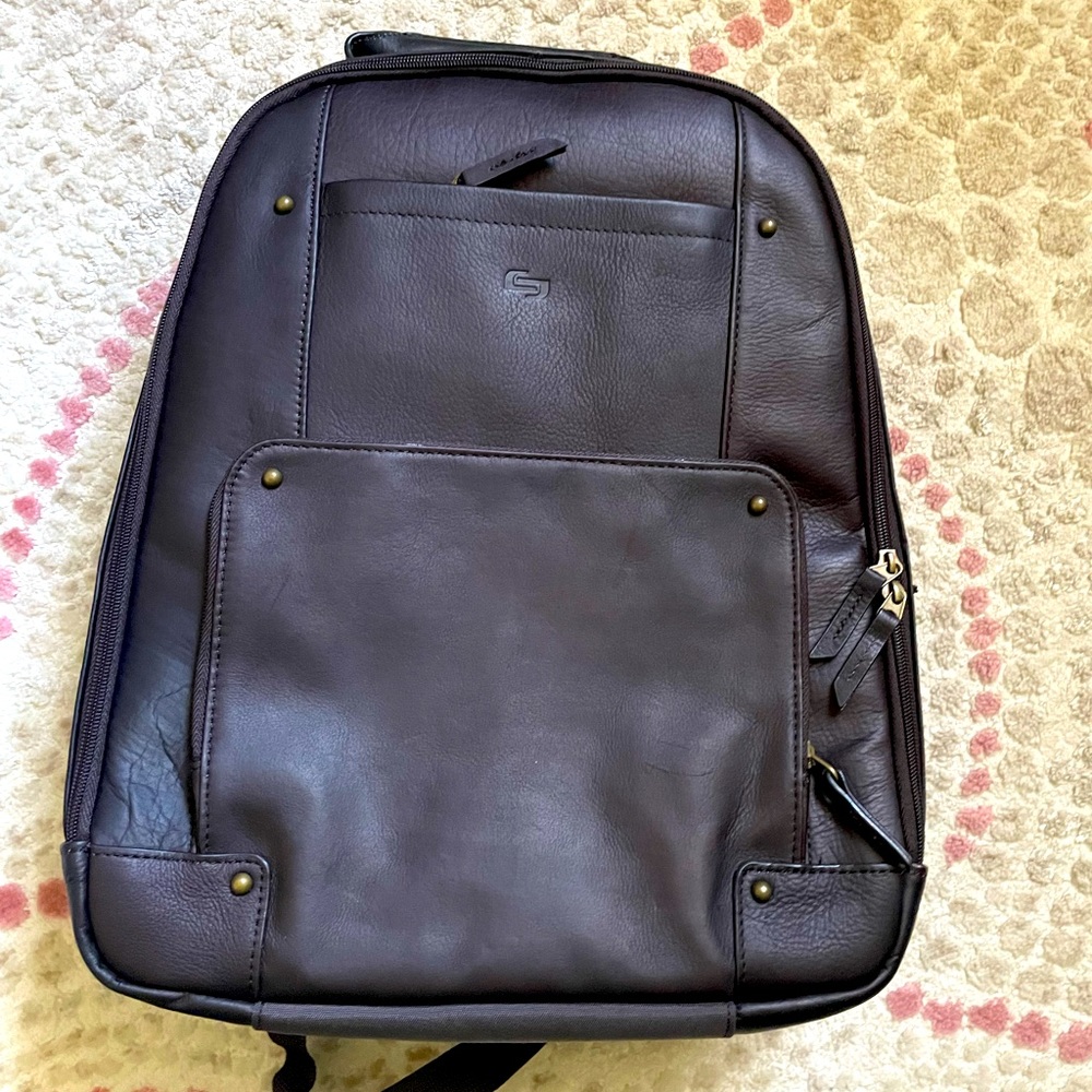 Solo New York reade leather backpack